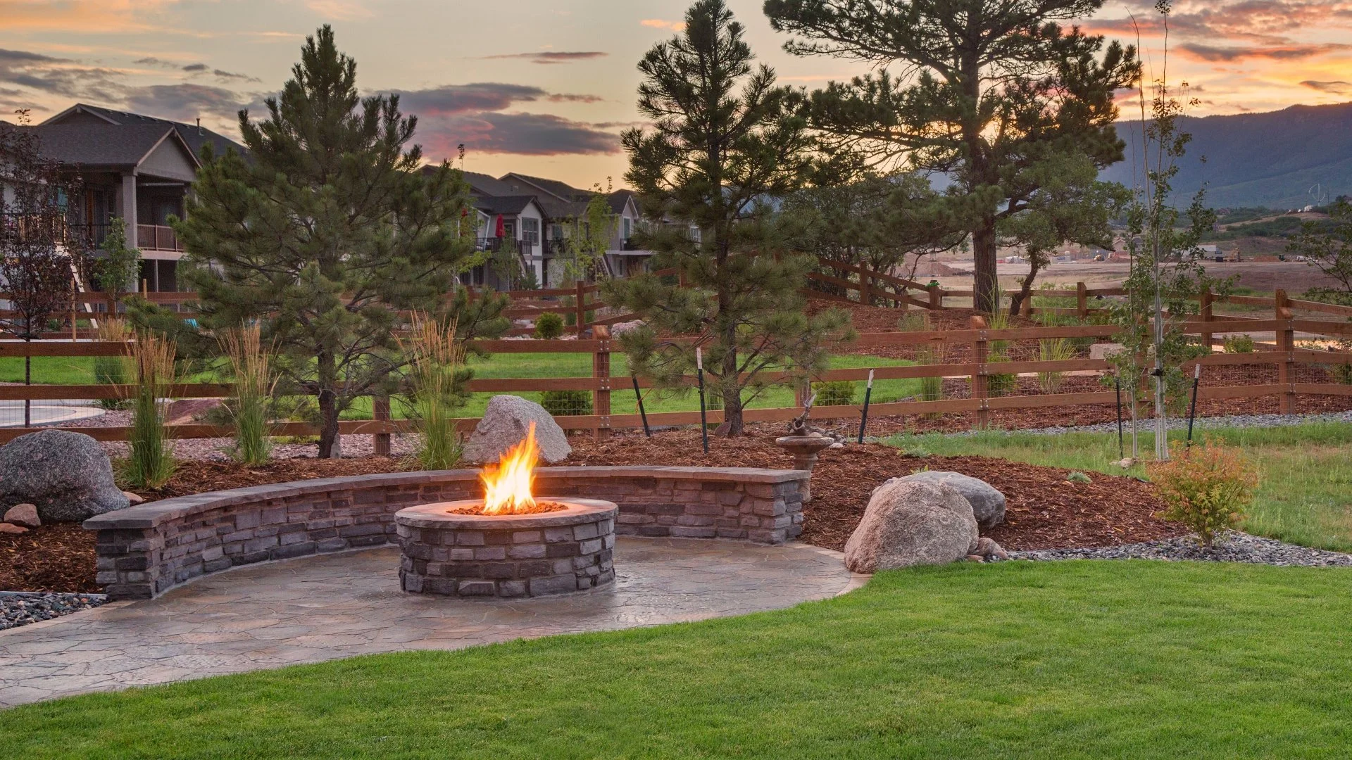 What's the Best Type of Fuel for Your New Fire Pit?